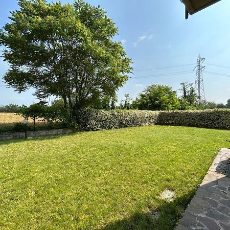 Appartamento Mimosa - Immobili E Soluzioni Rent Brembate Exterior foto